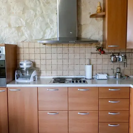 Fterini Sterna & Alletri Appartement