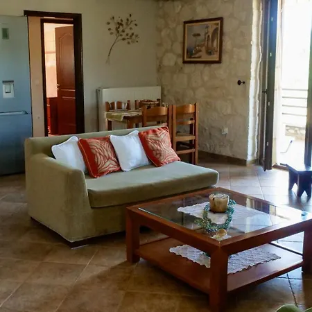 Fterini Sterna & Alletri Appartement