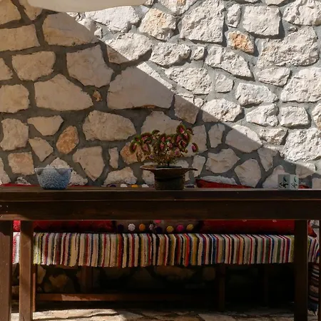 Fterini Sterna & Alletri Appartement *