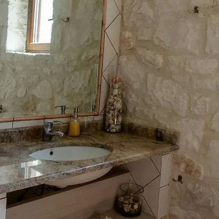 Appartement Fterini Sterna & Alletri *